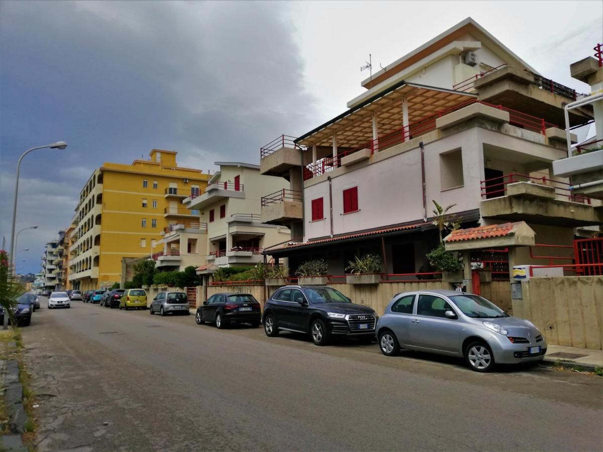 Casa Vacanza Nina Мілаццо Екстер'єр фото